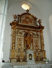 Le retable de Marie avec le p�lican mystique