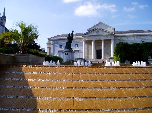 Pau en B�arn et Pays basque dans les Pyr�n�es Atlantiques